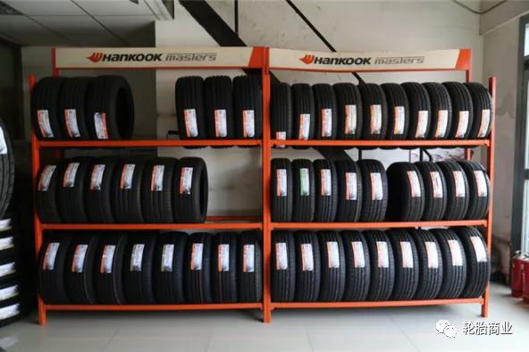 低價(jià)競(jìng)爭(zhēng)，大批經(jīng)銷(xiāo)零售店正在消失