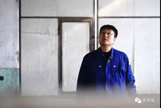 24年間，薛冰的成長重疊著豪邁的發(fā)展